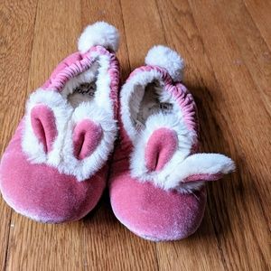 Mini Boden size US 11 (UK 28) pink bunny slippers